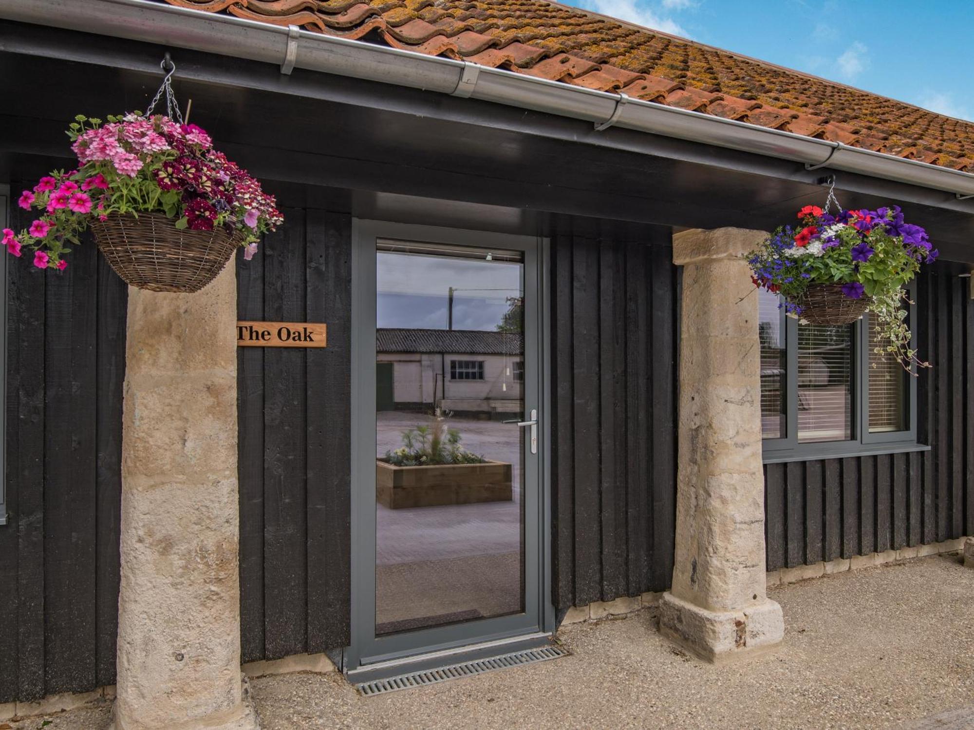 The Oak Villa Wingfield  Exterior photo